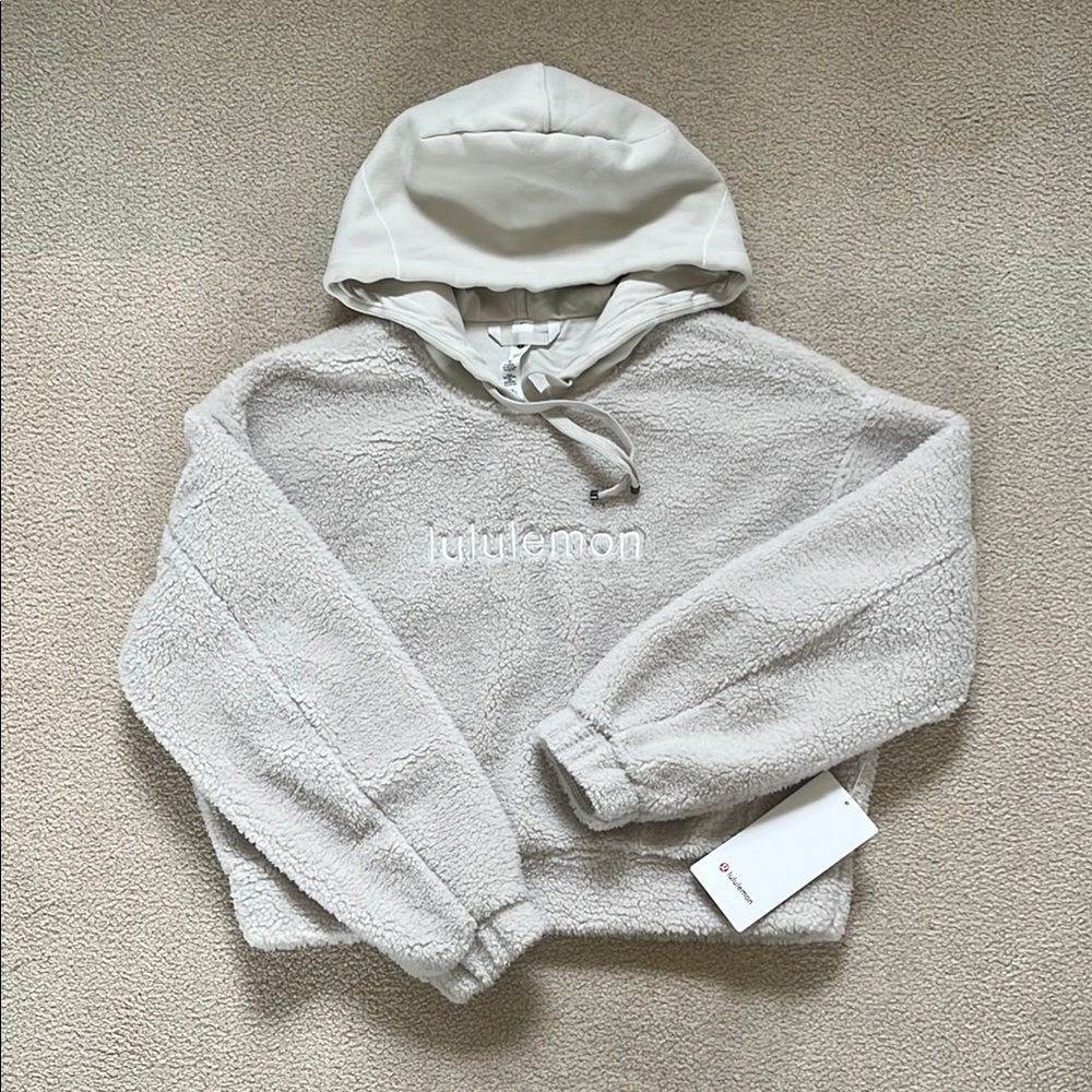 NWT | Lululemon | Textured Fleece Embroidered Logo Hoodie